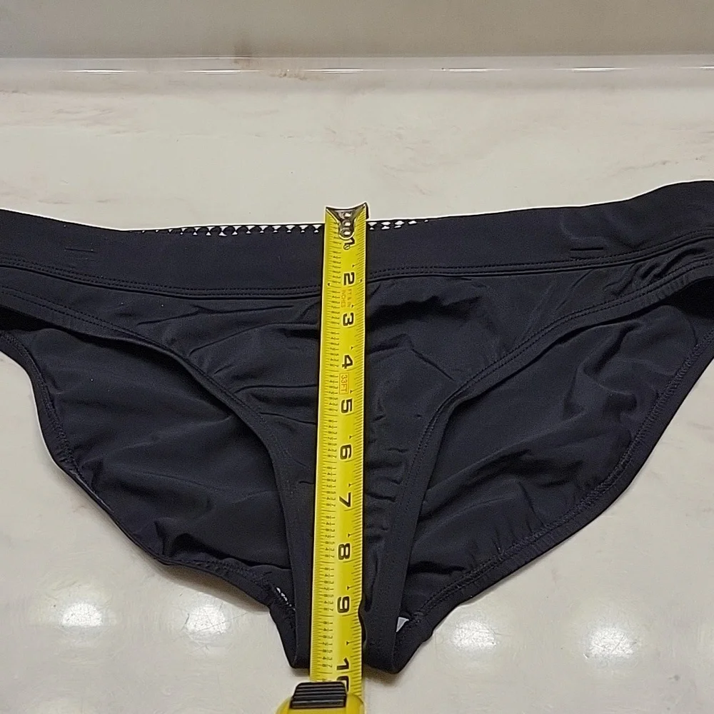 Nike size 16 black swim bottom